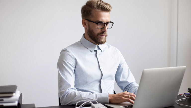 Acorns Review: Effortless Investing For Beginners